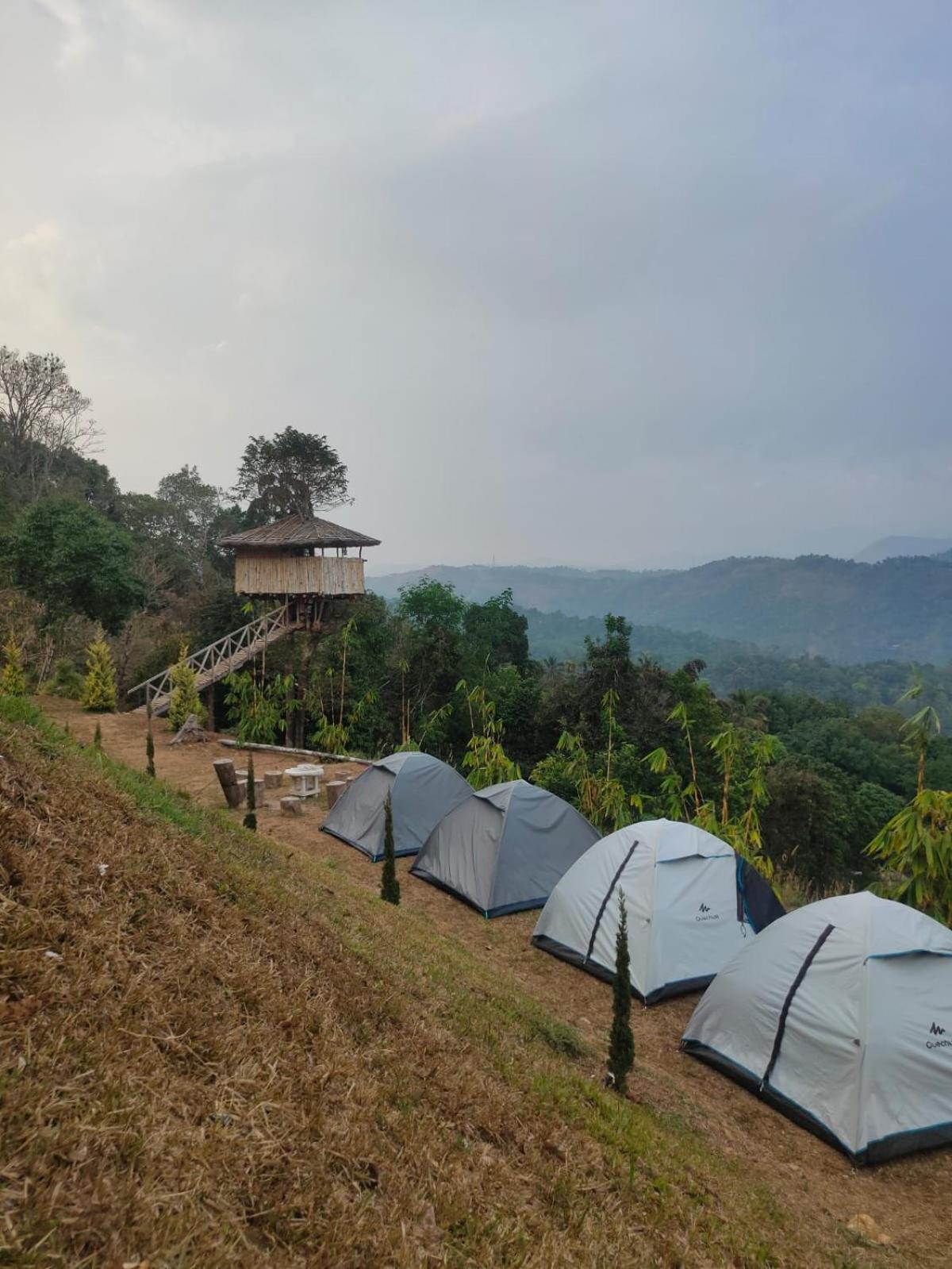 Palkulam Heights Villa Kumudi Eksteriør bilde